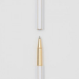 The pen combines simplicity and elegance