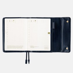 Leather notebook cover in A6 size.