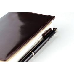 Leather notebook cover in A6 size.